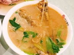 -何记面馆(龙泉山店)