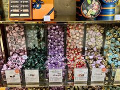 -VENCHI 闻绮(北京国贸商城店)