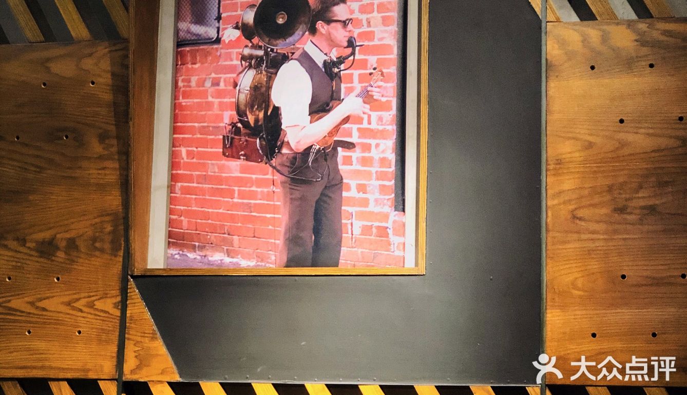 您有一条提示：Wagas为职场新鲜人出新品了[加油]