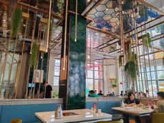 -红樱桃·欢乐餐厅(太原里店)