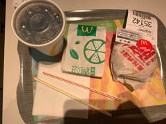 -麦当劳(新世纪环球中心店)