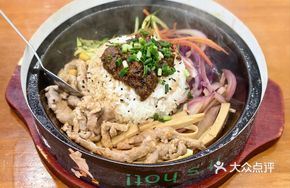 Stir-fried Meat with Iron Plate Fried Rice (Seafood Grilled Flavor)