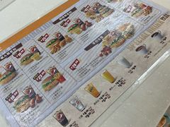 -华莱士·全鸡汉堡(财经学院店)