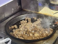 -二七友名焖子铺