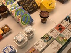 零售区-HoLiLand好利来(塘沽杭州道店)