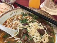 -金杨拉面王小吃面馆·牛三宝面·红烧牛肉粉