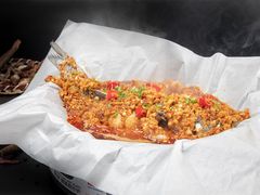 蒜香纸包江团鱼-红盔甲·小龙虾(天钥桥店)