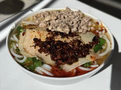 -黄金娣米线(盛邦老店)