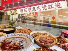 -佬缸炮江湖川菜(玉林店)