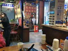大堂-·缸桶屋·韩式牛肋条自助烤肉(西湖D11店)