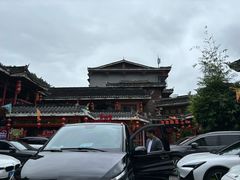 -亮欢寨(凯里总店)