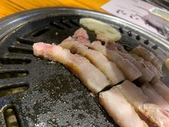 -唯成•韩国炭火烤肉 유성고기