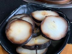 -果松木炭酸菜铜火锅·外婆参鸡汤