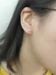 -花师傅专业手穿耳洞打耳洞穿孔
