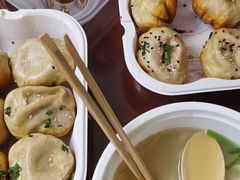 蟹粉大虾双拼-小杨生煎(湟普汇店)