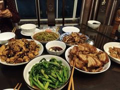 -万重锦·人文川菜馆(骡马市店)