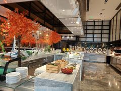 -飨食汇全日制餐厅·昆山皇冠假日酒店(九方店)