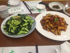 -青瓦餐厅·生鱼片·韩园烤肉(西塔店)
