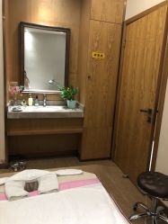 -苑苑vbeauty科技美容SPA