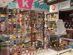 -泡泡玛特POPMART(蓝色港湾店)