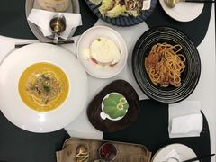 -露露家咖啡店