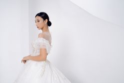 -予白婚纱礼服馆