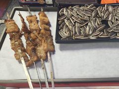 -路边边地标烧烤·川菜·小龙虾·音乐酒馆(良乡长虹店)