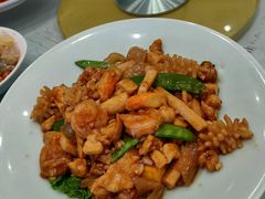 -老六饭店(翠通路店)