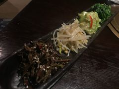 -山川小町·极番烧肉(新地假日广场店)