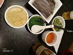 -小天鹅火锅·一线江景洪鼎旗舰店(洪崖洞店)