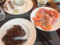 -东西风牛排馆周末烧烤自助(首都机场希尔顿店)