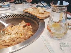 -遇东北林区铁锅炖(南开店)