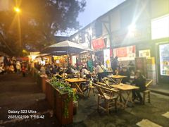 -十一街苍蝇馆子转经消江湖菜(九眼桥十一街店)