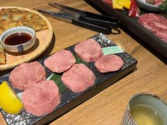 -炼火烤肉店