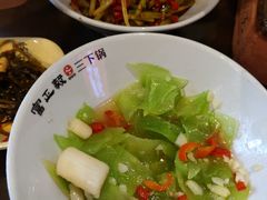 -富正毅三下锅·湘西韵味(天门山索道店)