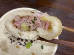 -舒小笼松针小笼包