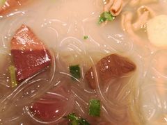 金陵鸭血粉丝汤-弄堂小笼包(西青中北永旺购物中心店)