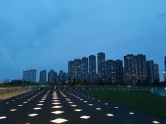 -南京眼步行桥