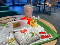 -麦当劳(十字街店)