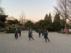 -玲珑塔公园