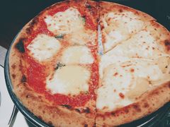 双拼披萨-Primo·丽莫意大利窑烤披萨