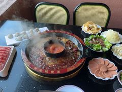 -三江两海老火锅(北京首店)