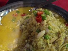 -龙巢盱眙龙虾·牛蛙·烧烤宵夜(八卦岭店)