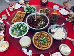 -白乐天毛肚火锅馆(南滨路店)