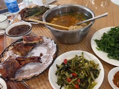 -岩保农家乐