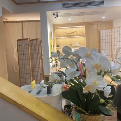 -宥莉·ULLY 痘敏肌•科技皮肤管理中心