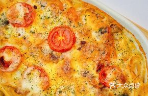 Baked Cheese Spicy Meat Sauce Pasta