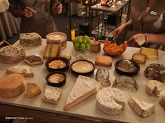 -La Villa French Restaurant