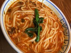 小锅米线-云海肴·汽锅鸡·云南菜(天山百盛优客店)