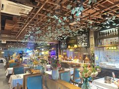 -领鲜活海鲜榴莲自助火锅(东门店)